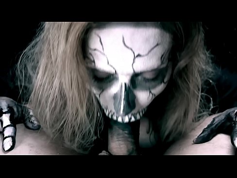 ❤️ Demon girl imeb kulli oma musta suuga ja neelab sperma. ❤️ Pornovideo at us ❌️❤